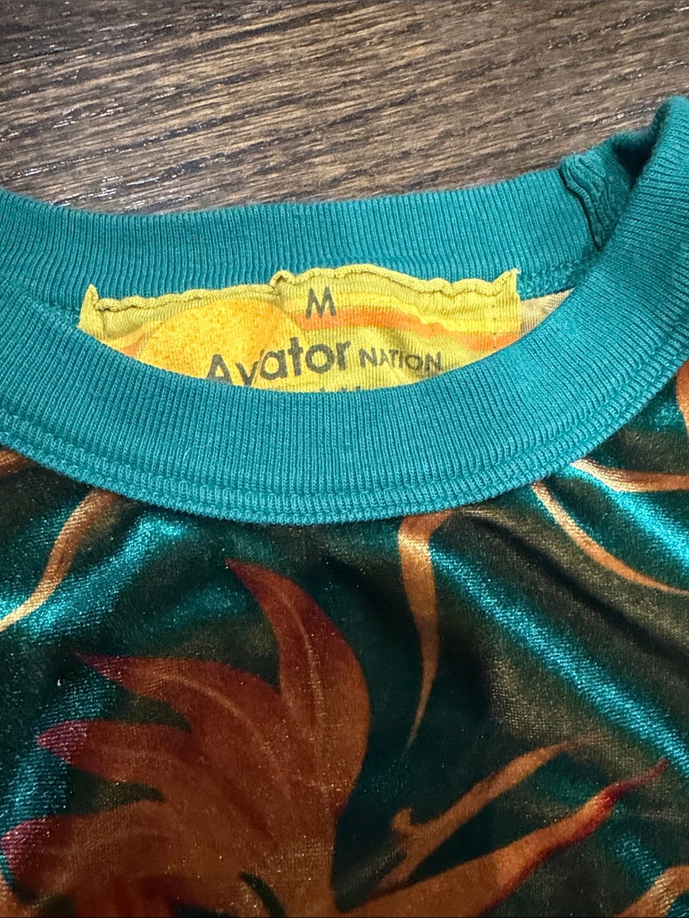 Women’s Aviator Nation Tropical Print Green Velvet Sweatshirt - Medium - Picture 3 of 4